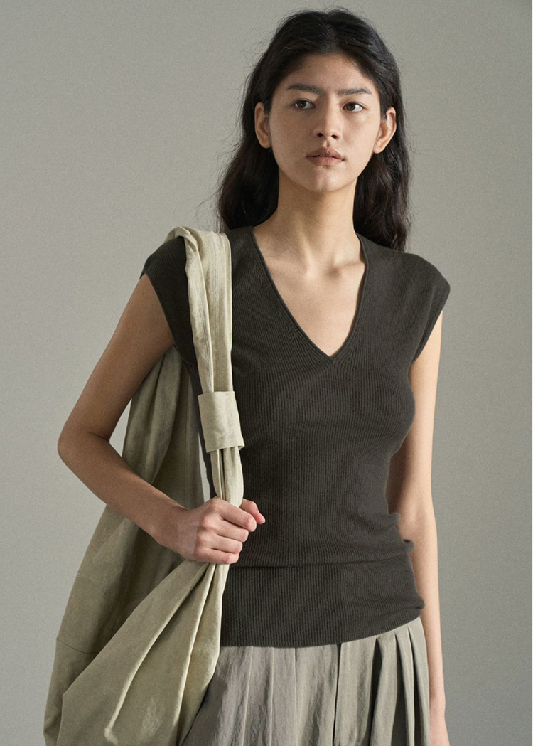 Wool Blend Knitted Rib Top in Dark Grey