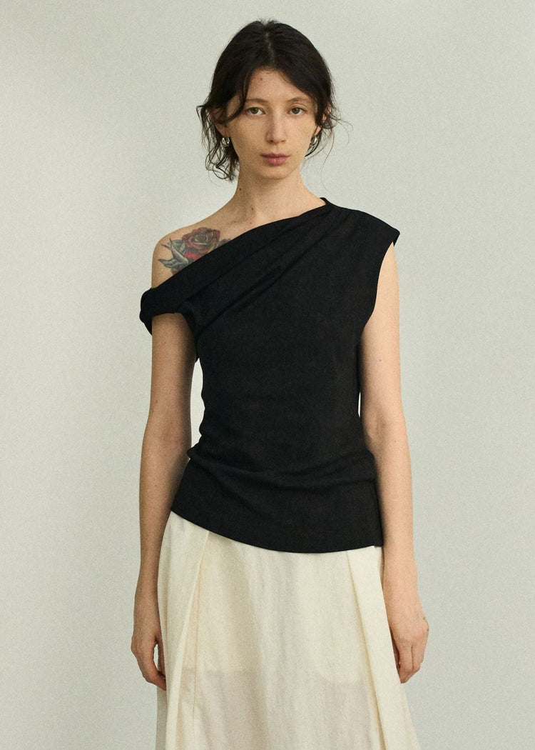 Asymmetrical Top in Black