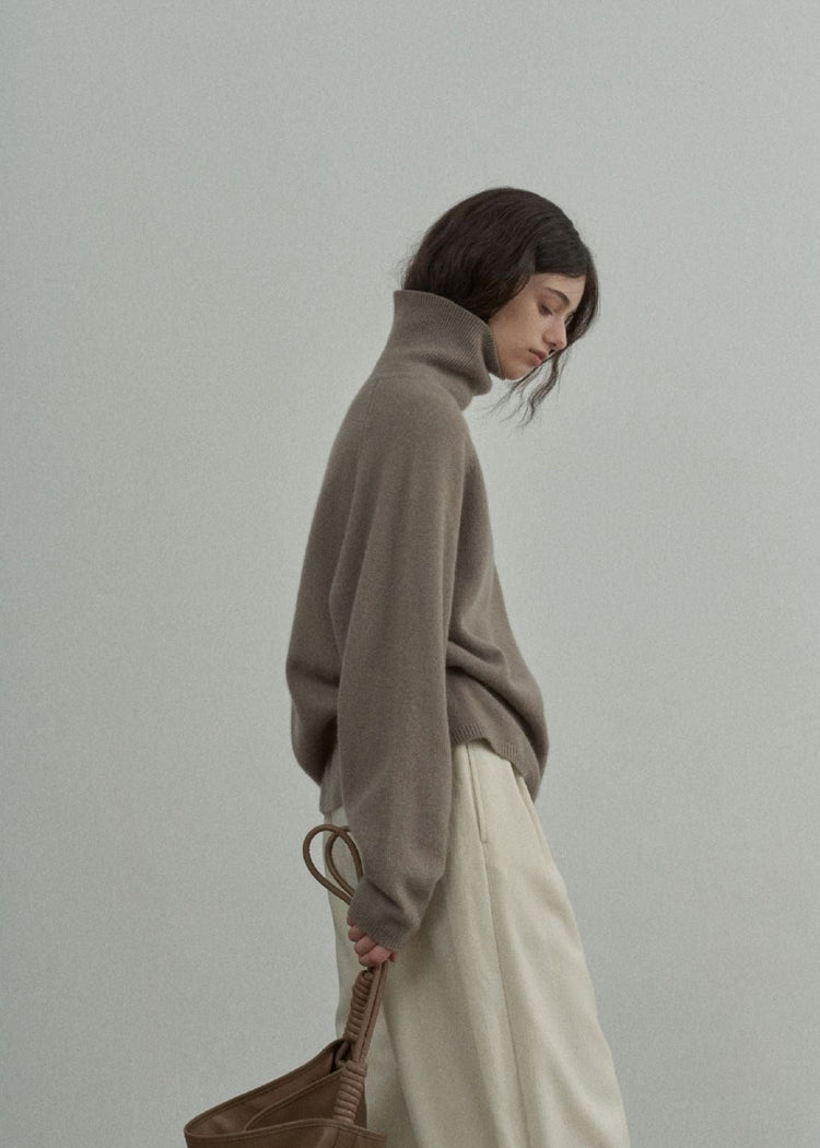 Wool Roll Neck Jumper in Vintage Khaki