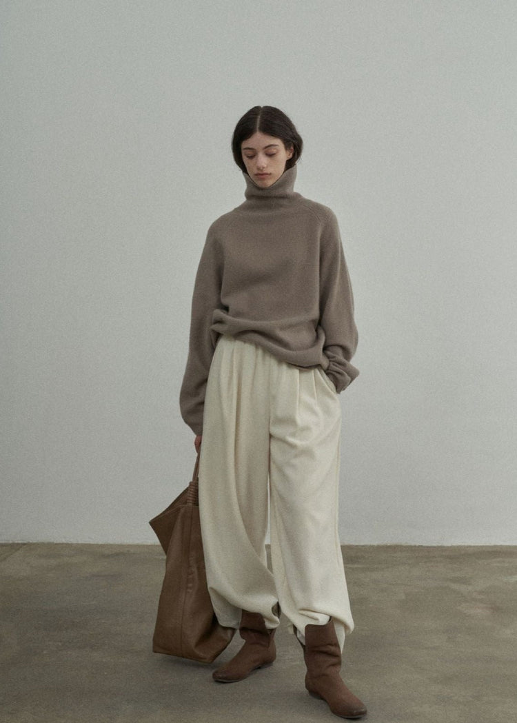 Wool Roll Neck Jumper in Vintage Khaki
