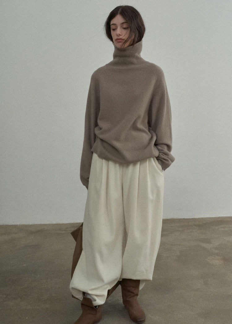 Wool Roll Neck Jumper in Vintage Khaki