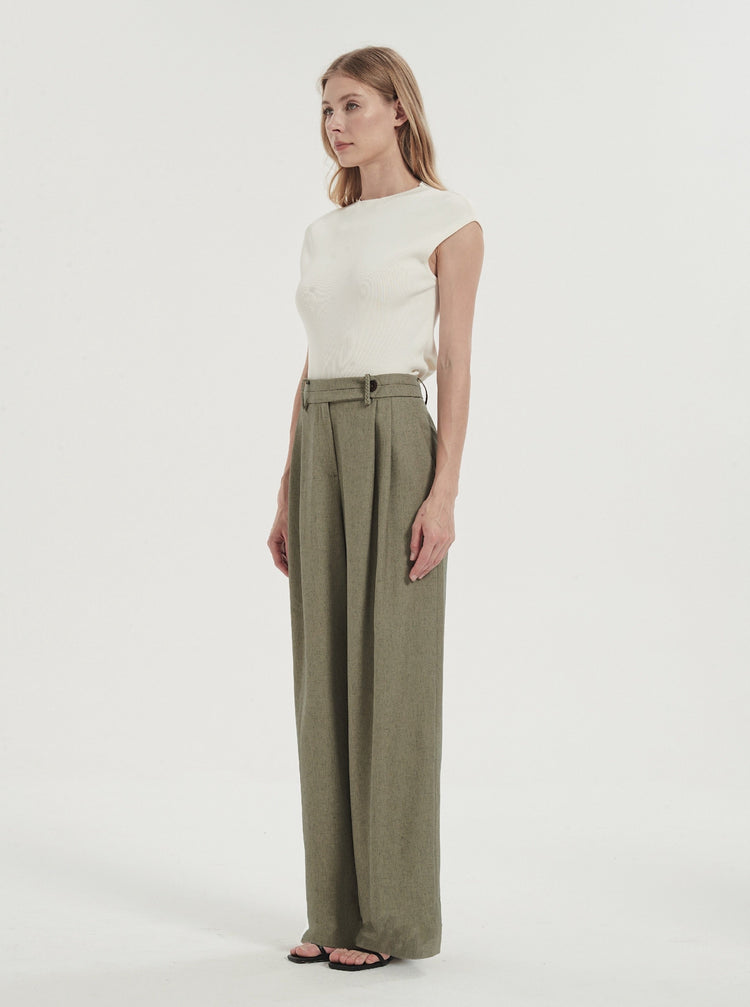 Linen Blend Pleated Trousers in Olive Green