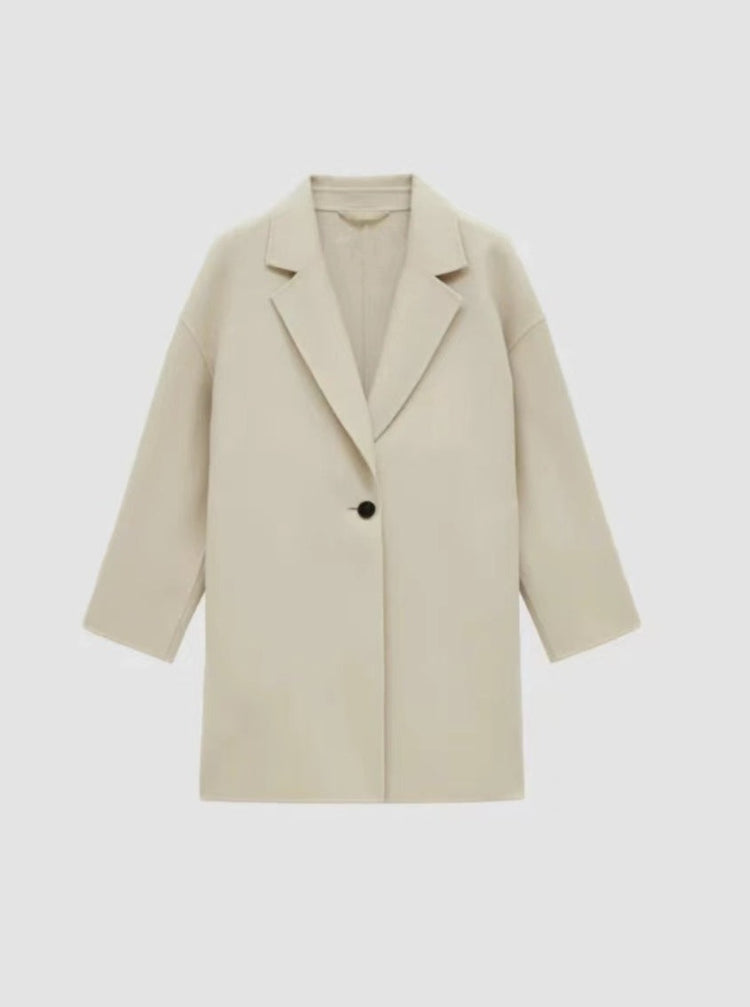 Light-Weight Wool Coat with Classic Notch Lapels