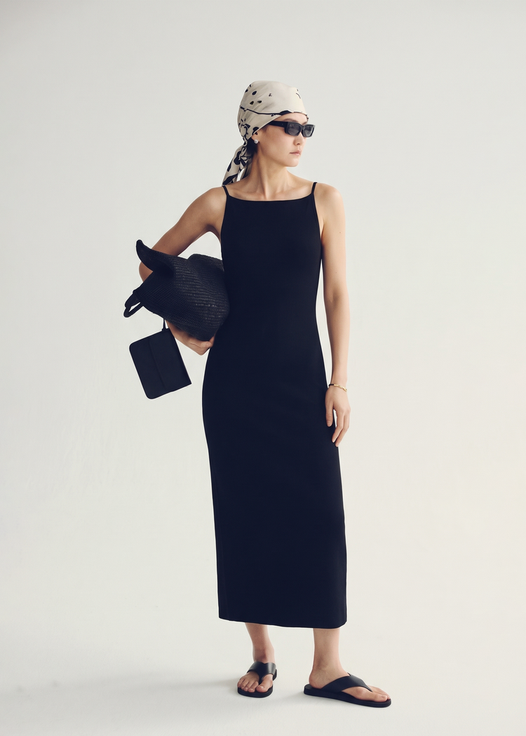 Knitted Midi Dress-Black
