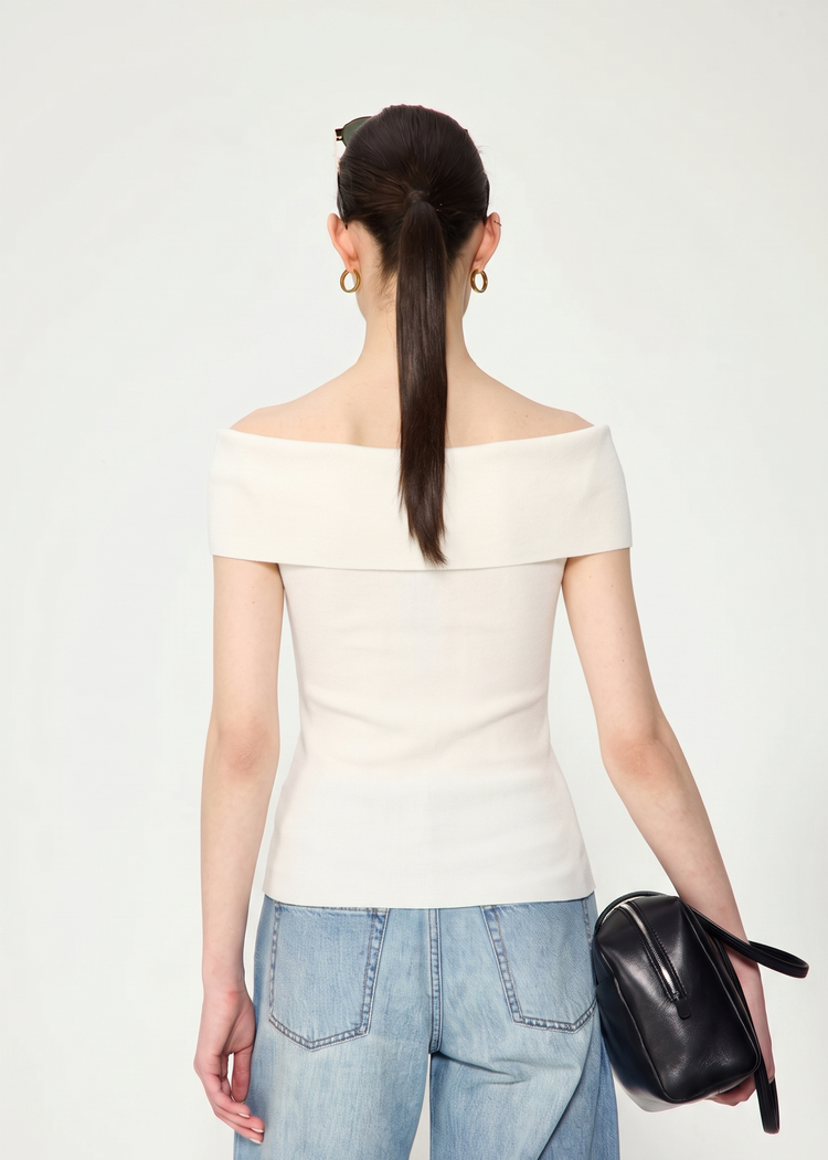 Off-the-Shoulder knitted Top