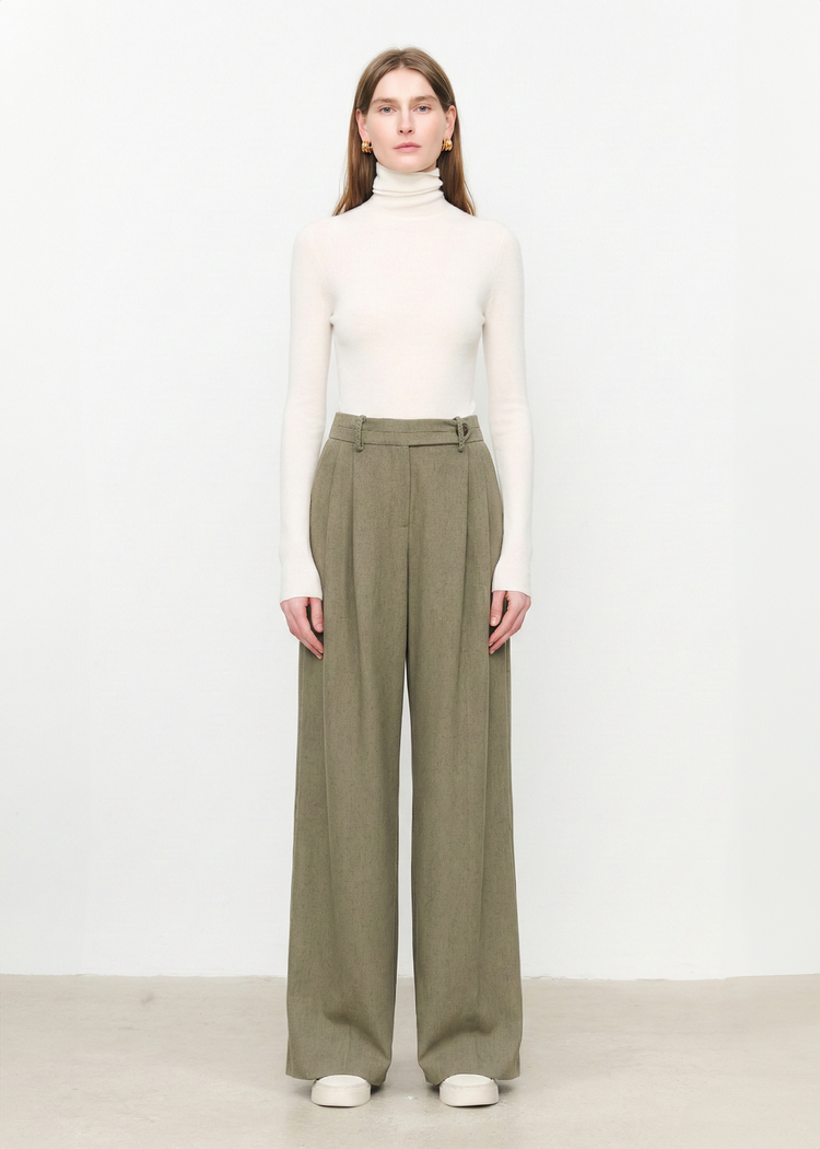 Linen Blend Pleated Trousers in Olive Green
