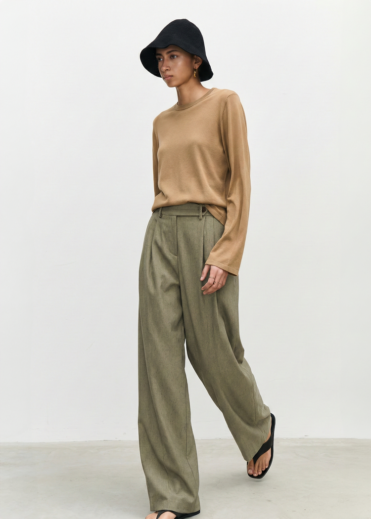 Linen Blend Pleated Trousers in Olive Green