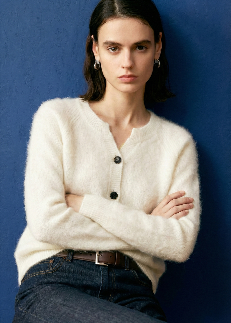 Brushed Cashmere Cardigan - White