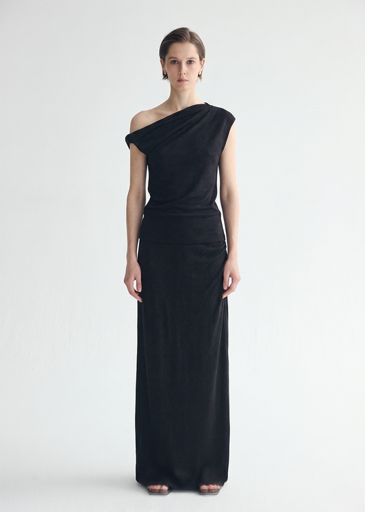 Asymmetrical Top in Black