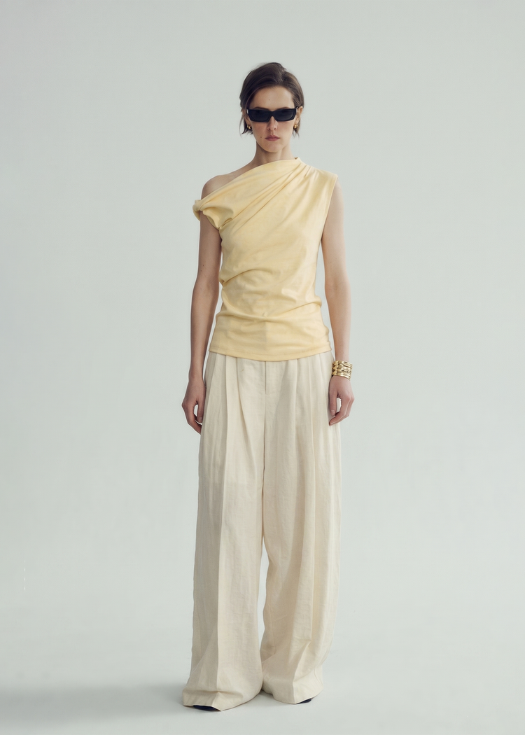 Asymmetrical Top in Lemonade