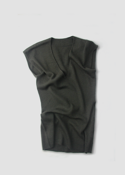 Wool Blend Knitted Rib Top in Dark Grey