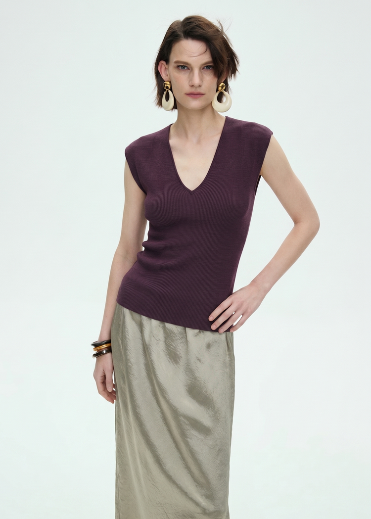 Wool Blend Knitted Rib Top in Purple