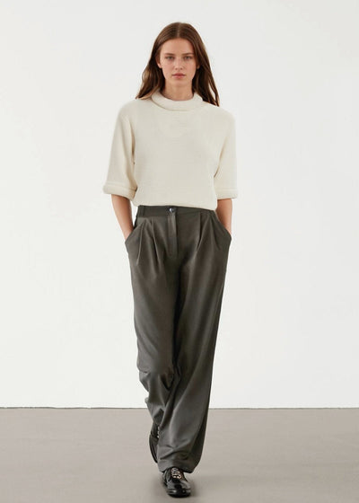 Cotton Knitted Tee with 3D Neck in White