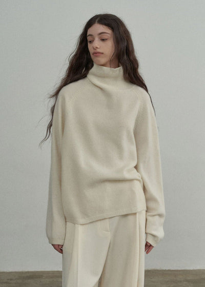 Wool Roll Neck Jumper in White