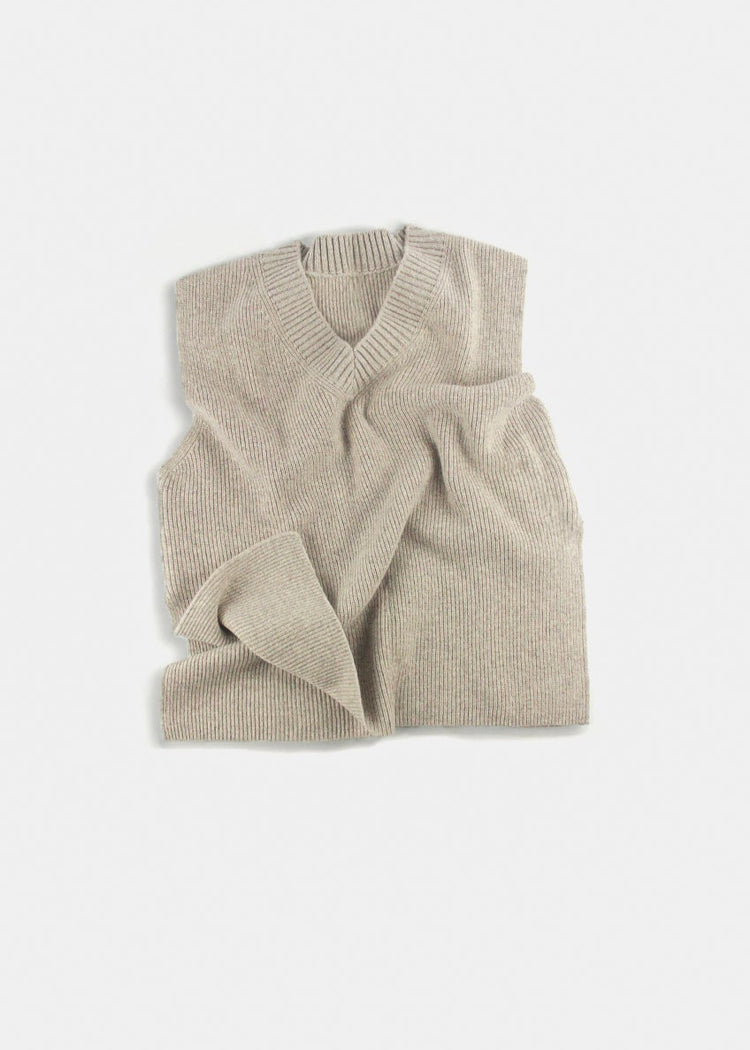 Pure Merino Wool Vest in Oatmeal